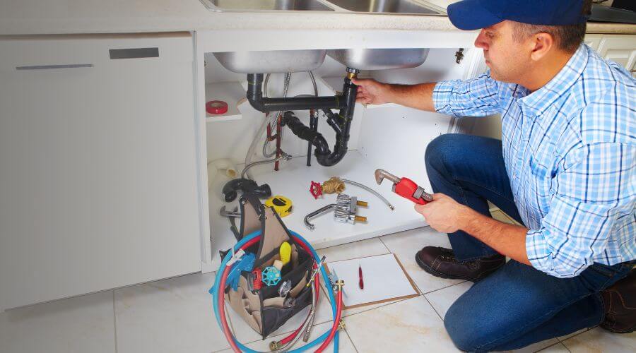 Local expert plumbing services in Monterey, CA